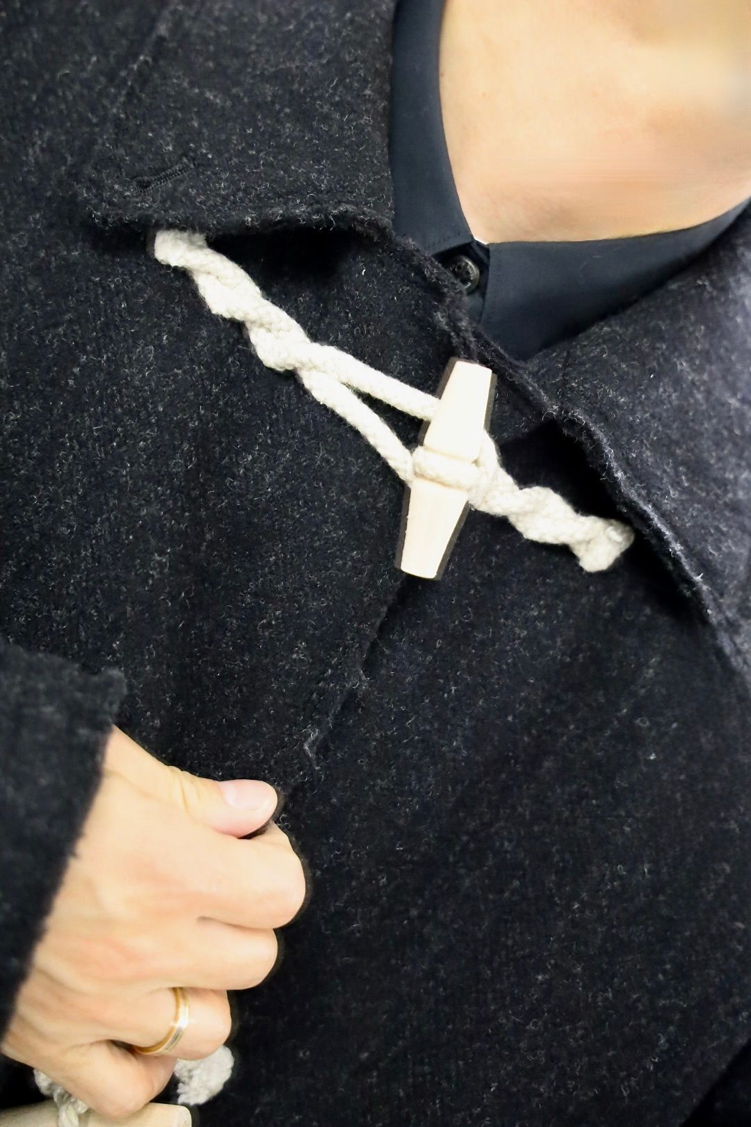 COMME des GARCONS HOMME ストライプダッフルコートスタイル2025.10.3.
