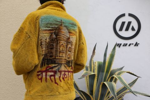 doublet HAND-PAINTED FUR JACKET"YELLOW"Style.2020.10.16.
