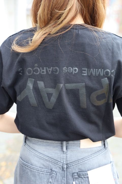 プレイコムデギャルソン 新作PLAYロゴTシャツ style.2026.3.10