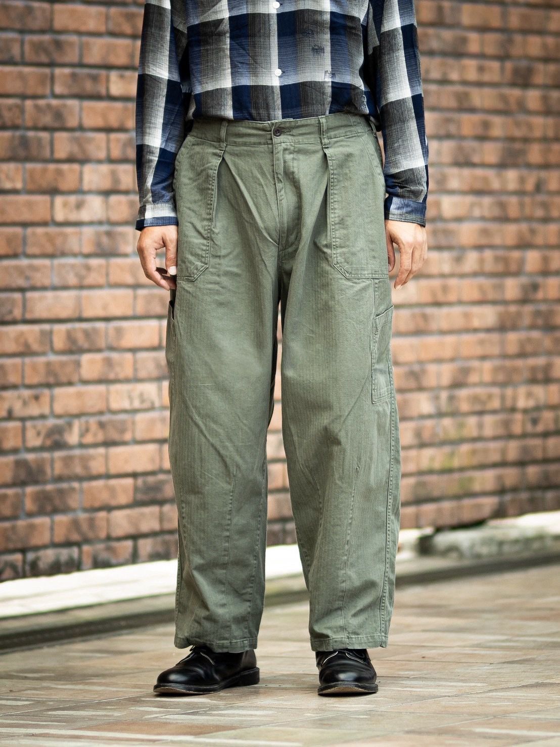 is-ness 26AW 新作NU Balloon EZ Pants style.2026.8.28