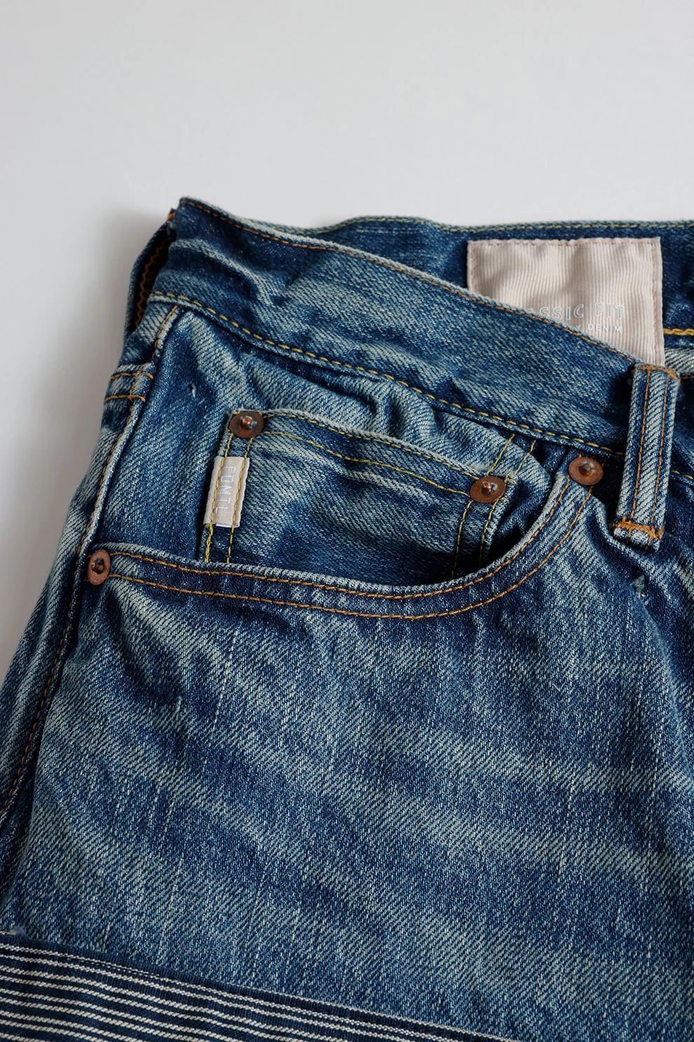 ファンダメンタル デニムCLASSIC STRAIGHT DENIM CS119(FA24/MG119)INDIGO