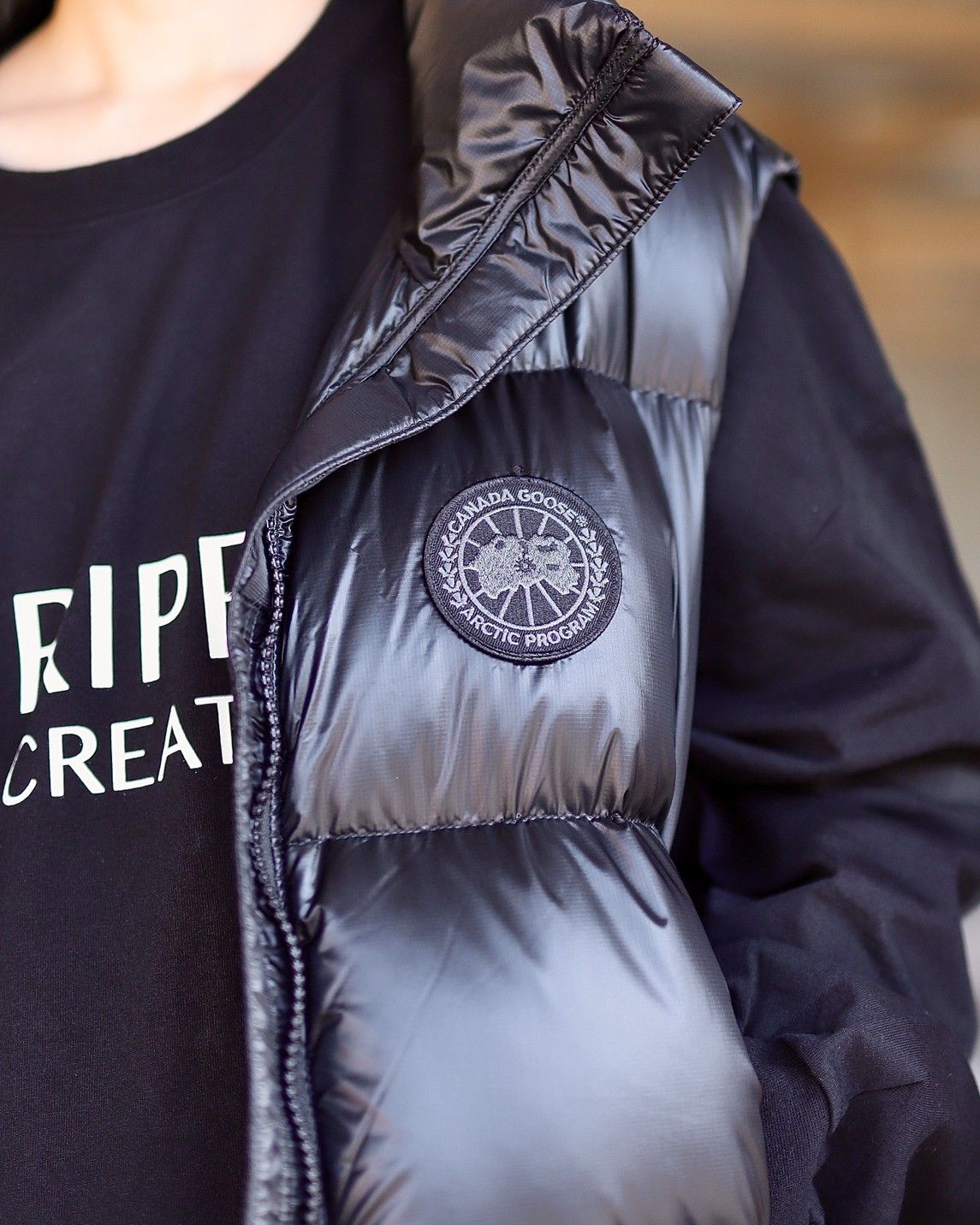 カナダグース23AW レディースCYPRESS PUFFER VEST BLACK LABEL