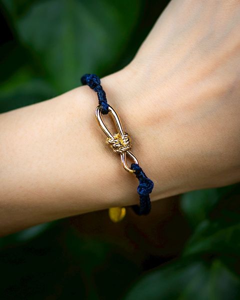 XOLO JEWELRY ショロジュエリー / Twisted Rope Link Silk Code Bracelet-Gold- (NAVY)