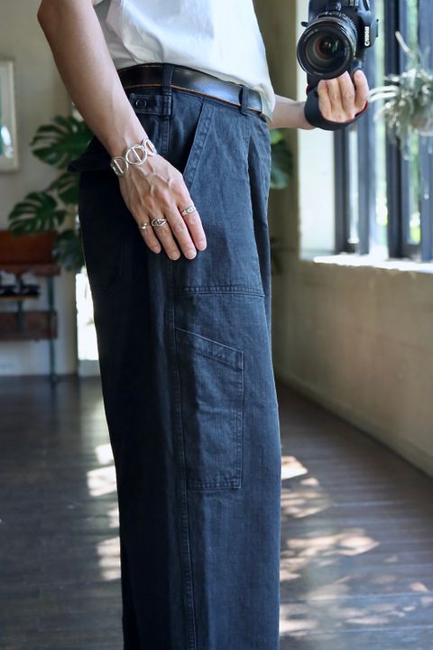 アプレッセ22FW USAF Hemmed Bottoms"BLACK"スタイル
