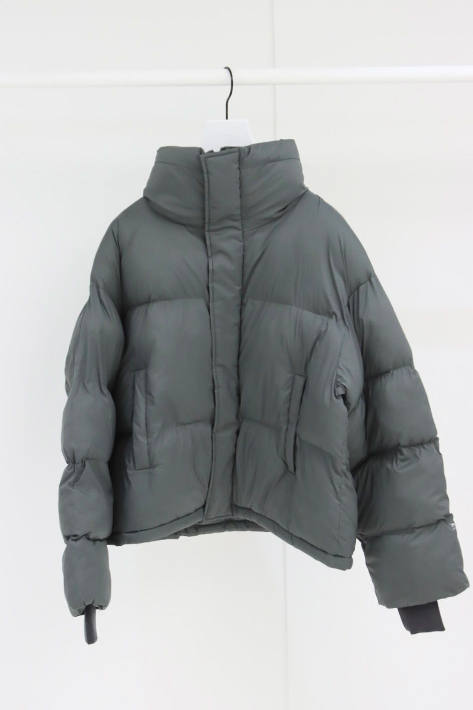 グラフペーパー  Women's 25AW PERTEX QUANTUM AIR Insulated Puffer Jacket(GL253-30439)GRAY☆10月4日(土)新作発売！
