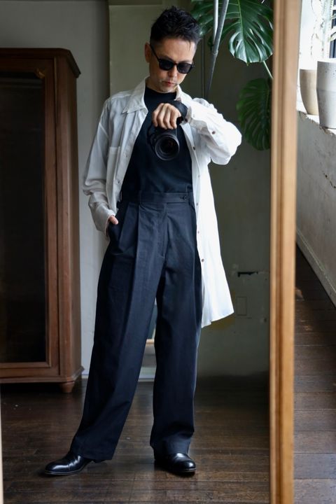 A.PRESSE High Density Weather Cloth Trousersスタイル