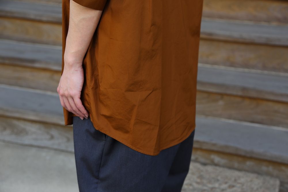Graphpaper Broad Oversized S/S Regular Collar Shirt(GM212-50625B) style. 2021.05.23.