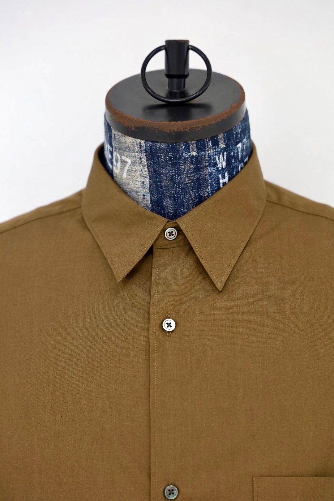 グラフペーパー ALUMO for GP L/S Oversized Regular Collar Shirt(GM263-50230)BROWN