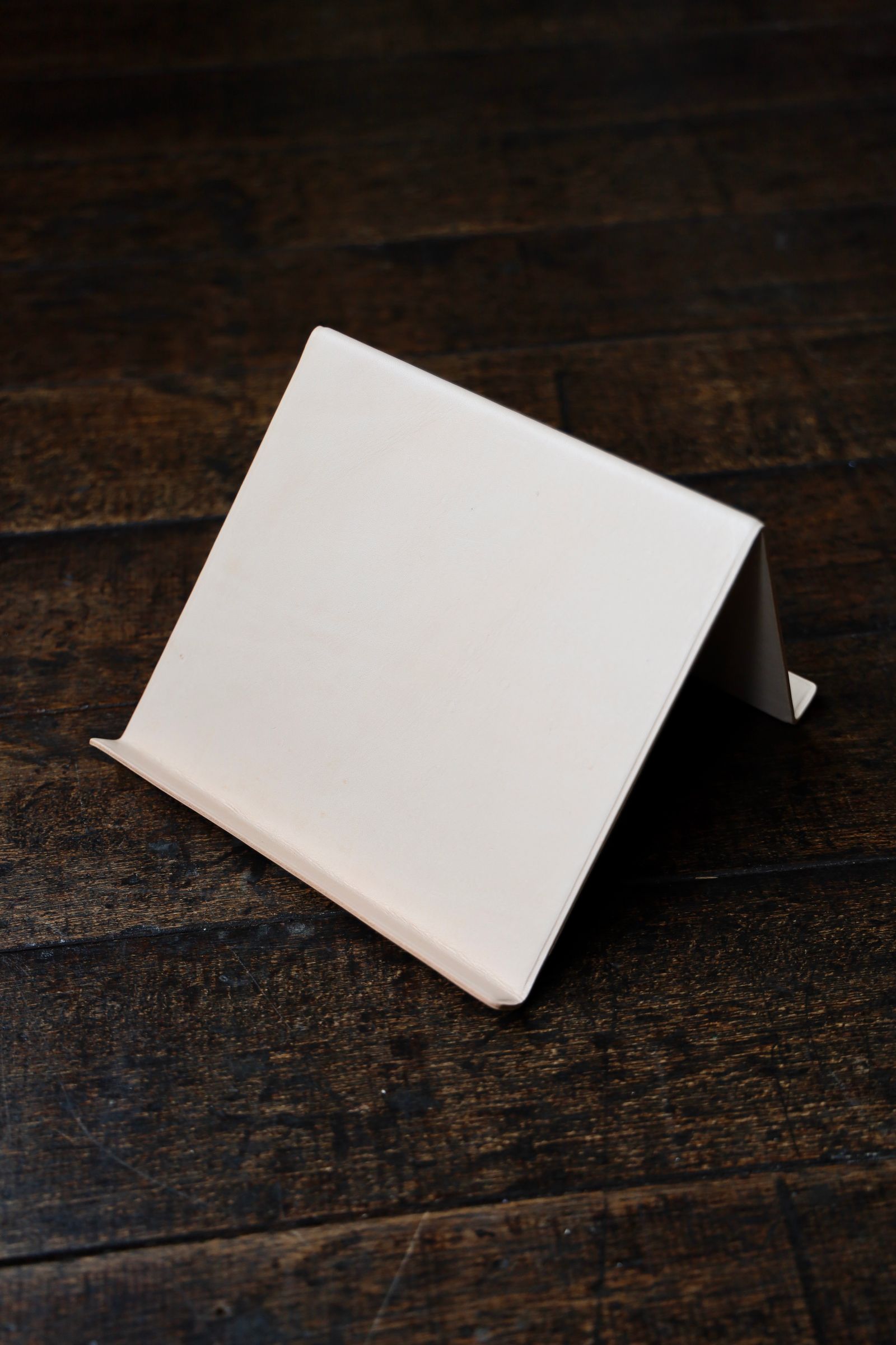 エンダースキーマ  tablet stand(wt-rc-tbs)natural