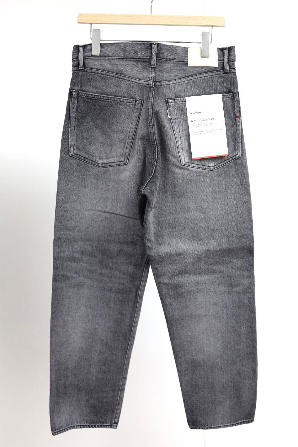 グラフペーパー Selvage Denim Five Pocket Tapered Pants(GU261-40058LB)BLACK_LIGHT FADE★1月24日(土)発売！