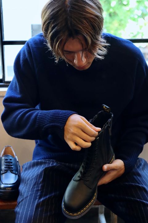 A.PRESSE 23AW Turtleneck Sweater"NAVY"スタイル