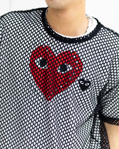 PLAY COMME des GARSONS BLACKエンブレムメッシュTシャツ ☆ 新作発売！