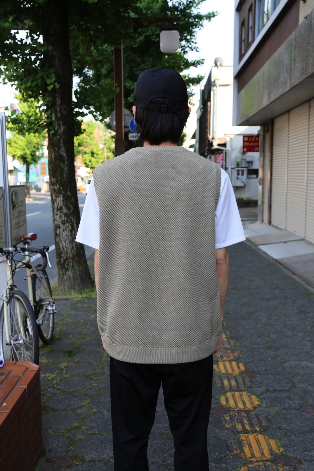 crepuscule(クレプスキュール) moss stich vest"Gray Beige"Style.2019.5.12.