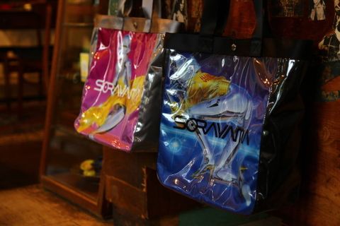 Sync. VINYL TOTE BAG SEXY ROBOT made by PORTERスタイル2019.5.31.