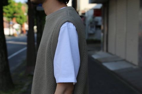 crepuscule(クレプスキュール) moss stich vest"Gray Beige"Style.2019.5.12.