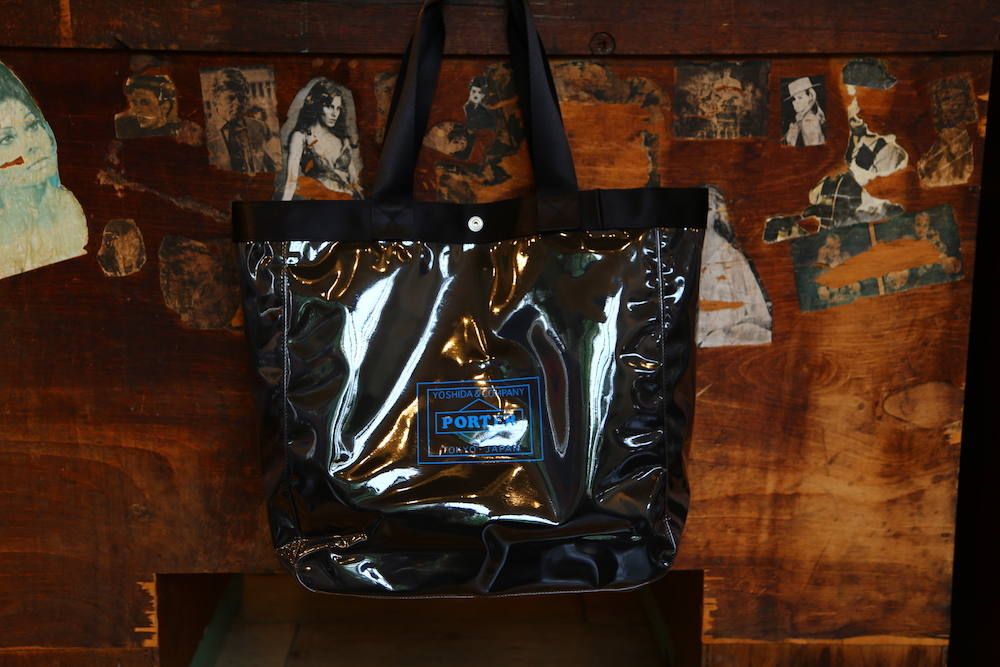 Sync. VINYL TOTE BAG SEXY ROBOT made by PORTERスタイル2019.5.31.