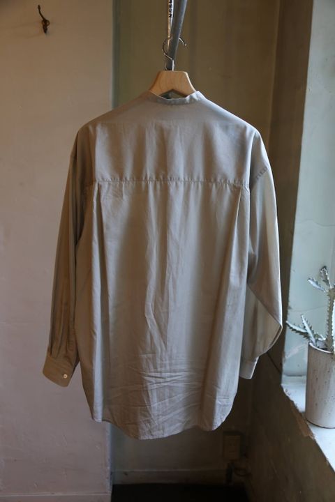Graphpaper Broad Band Collar Oversized Shirt"BEIGE"Style.2019.7.23.