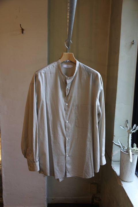 Graphpaper Broad Band Collar Oversized Shirt"BEIGE"Style.2019.7.23.