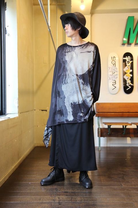 yohji yamamoto 丸長ロング犬と女PT Style.2019.7.12.