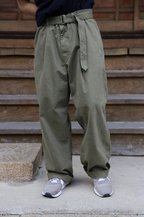 Graphpaper Military Cloth Belted Pants"KHAKI"Style.2019.7.31.