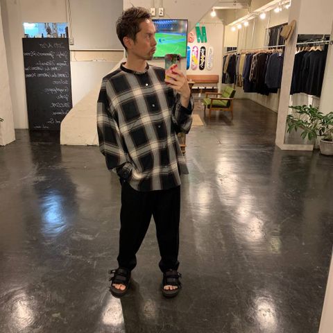 Graphpaper Check Band Collar Big Sleeve Shirt"BLACK CH"スタイル.2019.8.28.