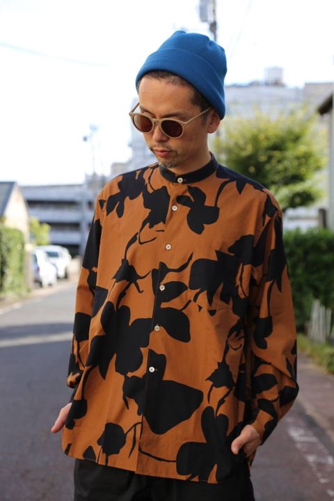 WELLDER Band Collar shirt"Darkkoak×Navy Pattern"スタイル.2019.8.12.