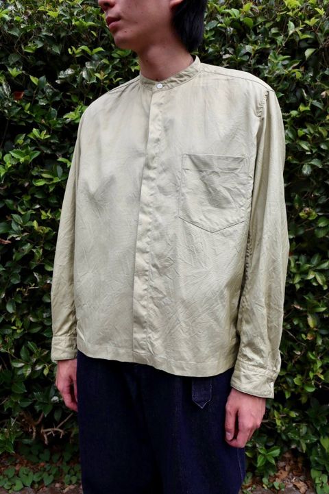 WELLDER Puckering Sleeve Band Collar Shirt"KHAKI"Style.2019.8.5.