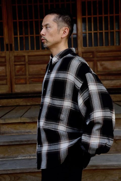 YOKE LOOSE DOUBLE-BREASTED JACKET & TROUSESスタイル.2019.9.10.