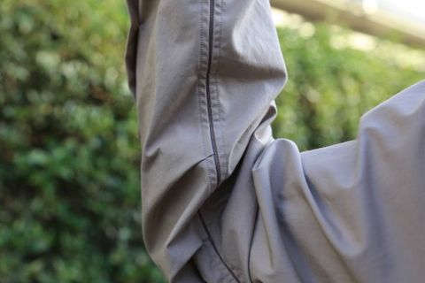 YOKE FOLD UP SHERE LONG SHIRTS"BEIGE"スタイル.2019.9.9.