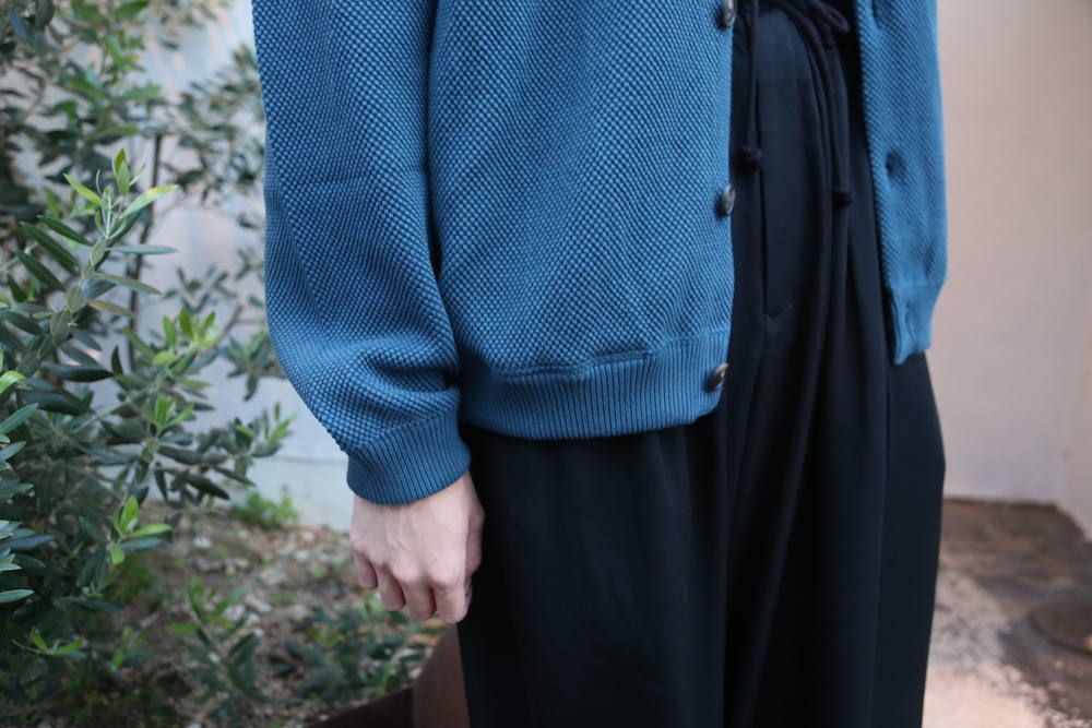crepuscule moss stitch V/N cardigan"BLUE GREEN"スタイル.2019.9.9.