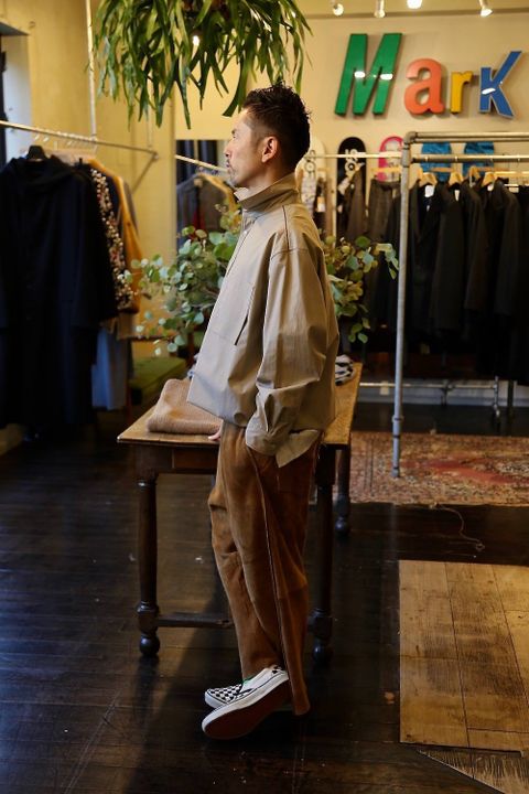 YOKE FOLD UP SHERE LONG SHIRTS"BEIGE"スタイル.2019.9.14.