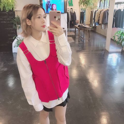 WELLDER Utillity Vest"Red"スタイル.2019.9.10.