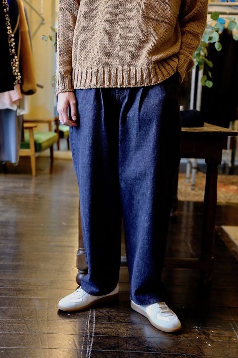 WELLDER Solid Color Low Gauge Hand Machine Knit"CAMEL"スタイル2019.9.14.