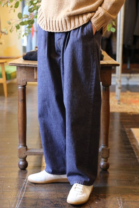WELLDER Solid Color Low Gauge Hand Machine Knit"CAMEL"スタイル2019.9.14.