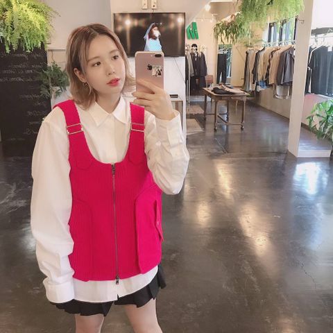WELLDER Utillity Vest"Red"スタイル.2019.9.10.
