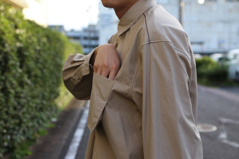 YOKE FOLD UP SHERE LONG SHIRTS"BEIGE"スタイル.2019.9.9.