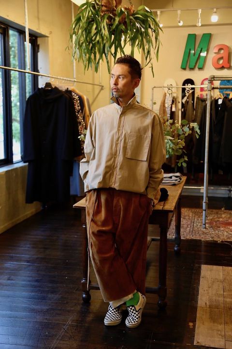 YOKE FOLD UP SHERE LONG SHIRTS"BEIGE"スタイル.2019.9.14.