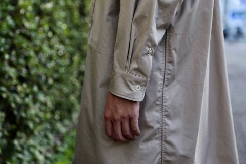 YOKE FOLD UP SHERE LONG SHIRTS"BEIGE"スタイル.2019.9.9.