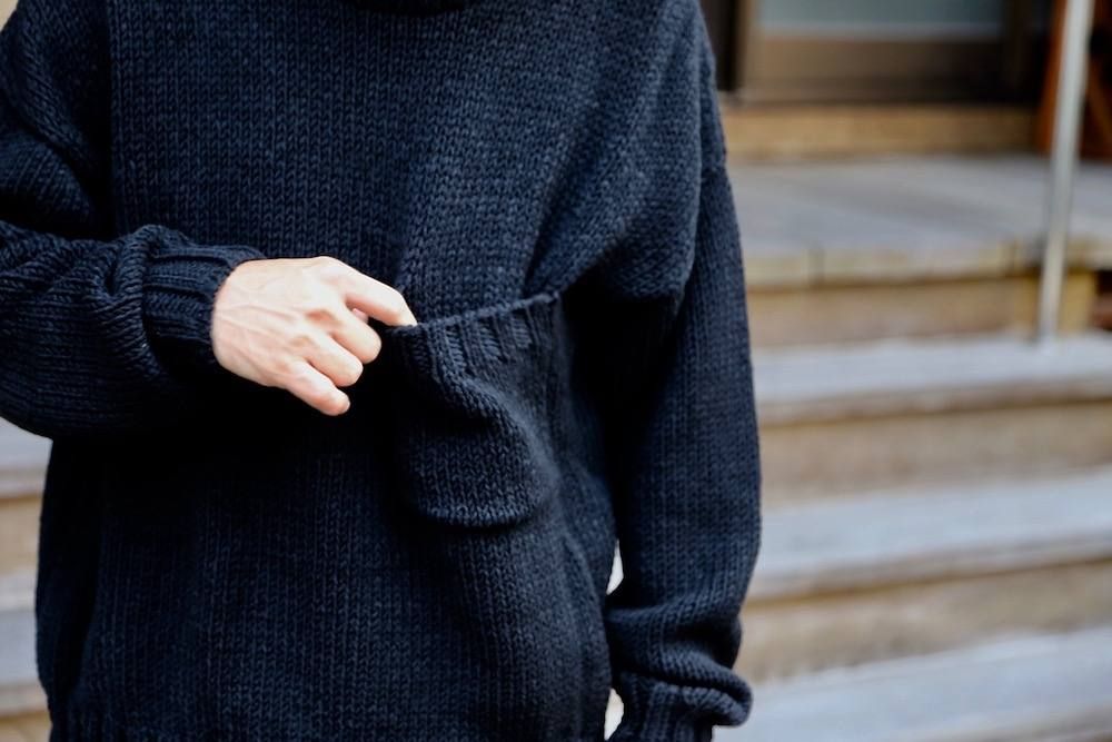 WELLDER Solid Color Low Gauge Hand Machine Knit"BLACK"スタイル.2019.9.13.