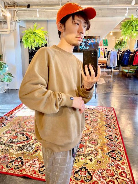 LOOPWHEELER FOR Graphpaper Raglan Sweat"KHAKI"Style.2019.10.14.