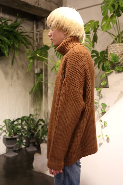 Dulcamara ローゲージダブルニット″BROWN″スタイル.2019.10.18.