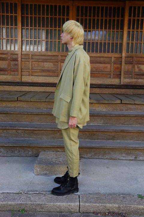 Dulcamara よそいきスリムテーパードパンツ"SAND YELLOW"スタイル.2019.10.4.
