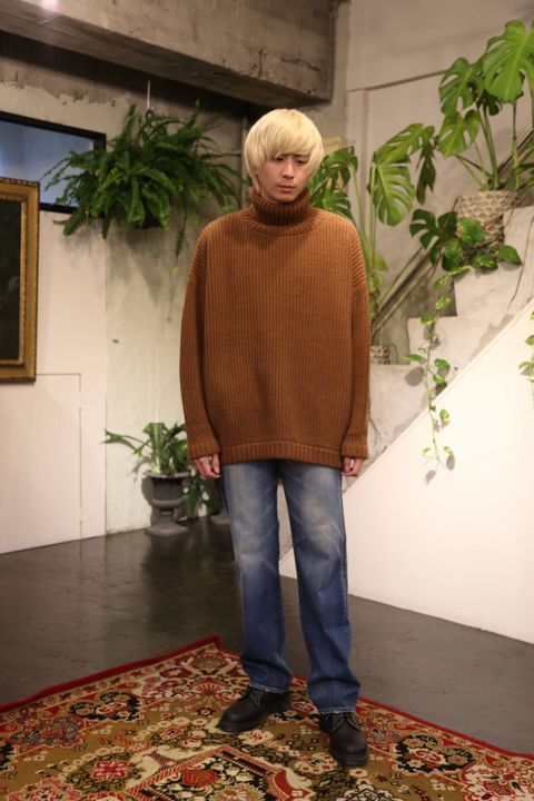 Dulcamara ローゲージダブルニット″BROWN″スタイル.2019.10.18.
