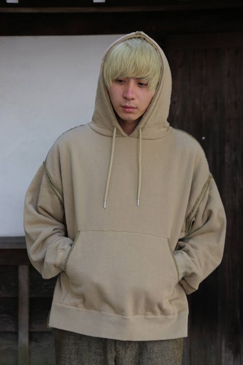 YOKE PIPING WIDE PARKA"SAND BEGIE"スタイル2019.10.5.