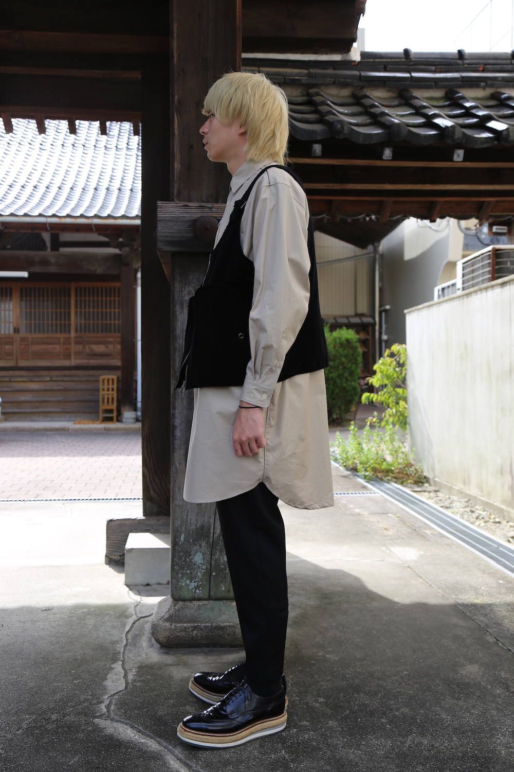 YOKE FOLD UP SHERE LONG SHIRTS"BEIGE"スタイル.2019.10.15.