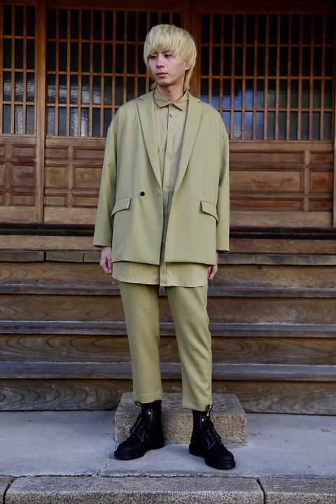 Dulcamara よそいきスリムテーパードパンツ"SAND YELLOW"スタイル.2019.10.4.