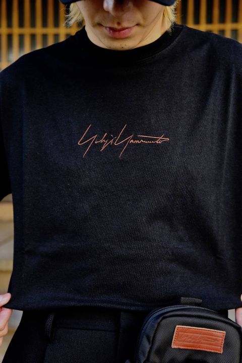 Yohji Yamamotoコットン Tシャツ"BLACK"スタイル2019.11.3.