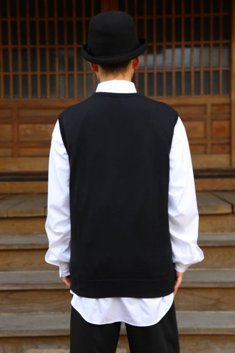 Graphpaper Suvin Vest"BLACK"スタイル.2020.1.27.