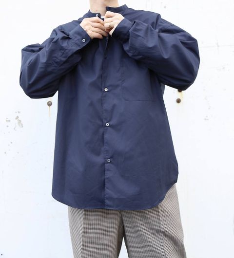 Graphpaper Broad L/S Oversized Band Collar Shirt"NAVY"スタイル.2020.1.28.