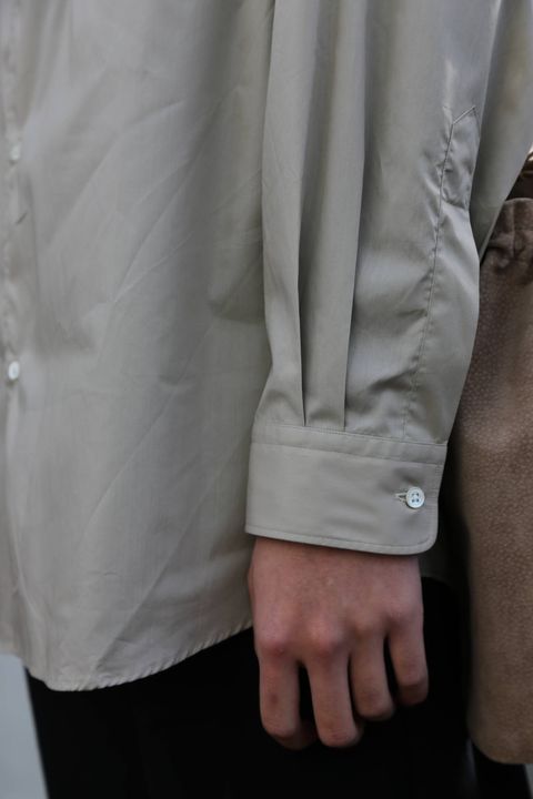 Graphpaper Broad L/S Oversized Band Collar Shirt"BEIGE"Style.2020.1.31.